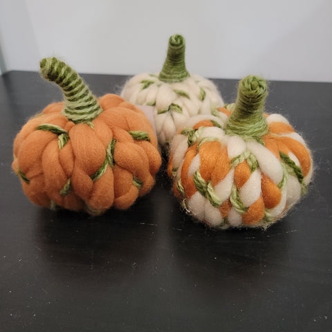 Small Wool Pumpkin