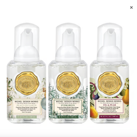 Season's Greetings Mini Foaming Soap Set: POE